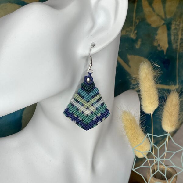 Boucles d'oreilles micro-macramé